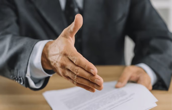 nhận thẻ tạm trú ở đâu