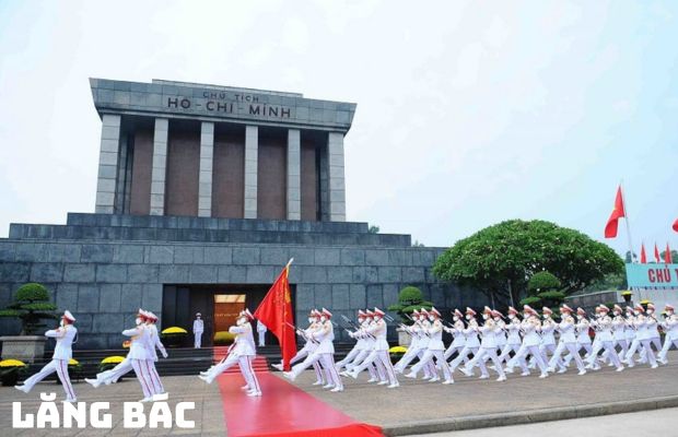 Tour Hà Nội Ninh Bình Hạ Long Yên Tử 4N3Đ khởi hành từ Hà Nội