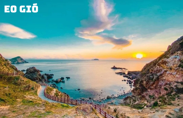 Tour Hòn Khô – Eo Gió 1 Ngày: Khám Phá Con Đường Giữa Biển