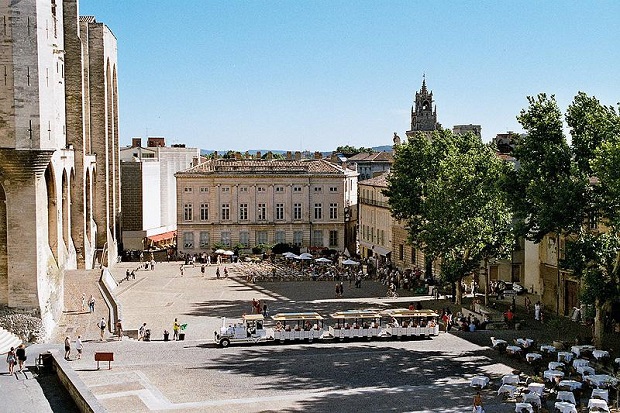Quảng trường Place du Palais&nbsp;