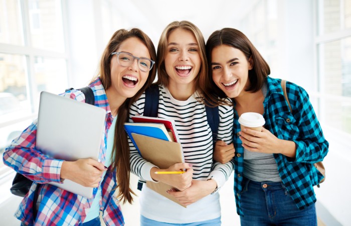 Lợi &iacute;ch du học h&egrave; Canada