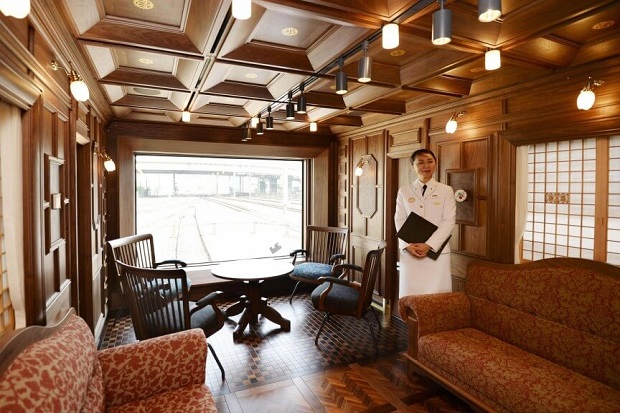 Dịch vụ trên con tàu Seven Stars Nhật Bản