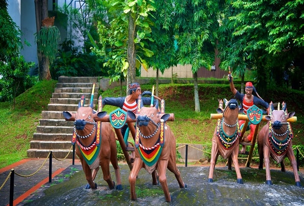 công viên Taman Mini Indonesia Indah - Những giá trị văn hóa từ các quần đảo