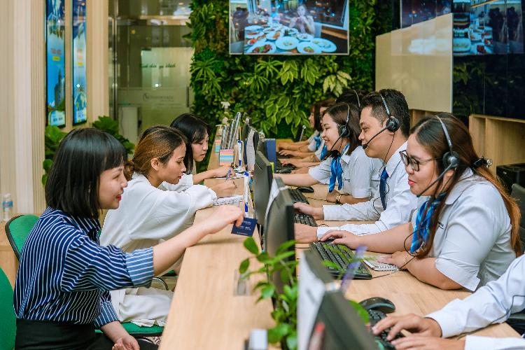 Hãy đến phòng vé Vietnam Booking để được hỗ trợ dịch vụ đặt vé máy bay giá rẻ từ các hãng hàng không đại lý vé máy bay giá rẻ