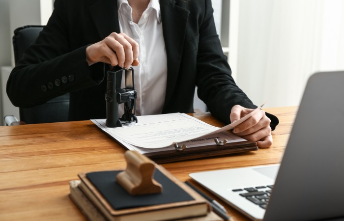 hợp ph&aacute;p h&oacute;a l&atilde;nh sự Ấn Độ ở đ&acirc;u?