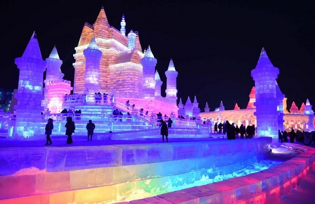 Lễ hội &aacute;nh s&aacute;ng m&ugrave;a đ&ocirc;ng tại Nhật Bản Sapporo Snow Festival