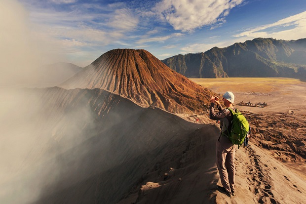 Biển Cát xung quanh miệng núi lửa Bromo