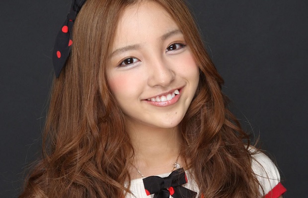 những điều kỳ lạ và tuyệt vời nhất Nhật Bản - trào lưu làm răng khểnh