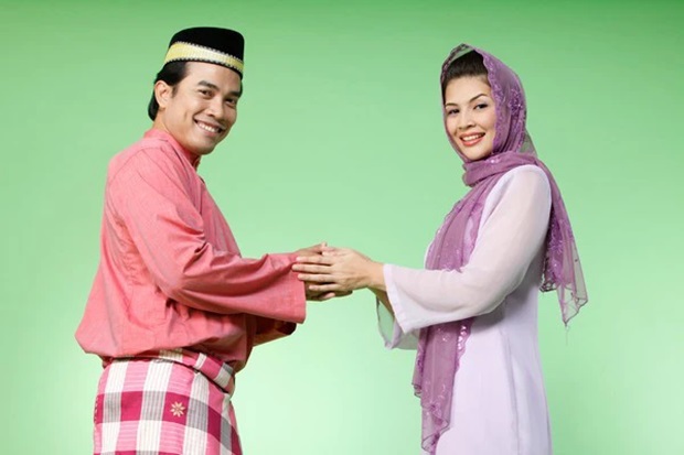 Phong tục Malaysia - Chào hỏi