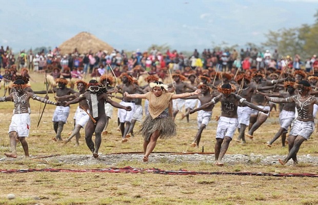 thung lũng Baliem - Tham gia lễ hội bộ tộc Dani