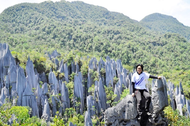 Trang phục du lịch Malaysia khi đi rừng