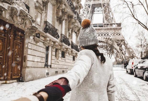 Lưu ý khi mua vé máy bay đi Paris