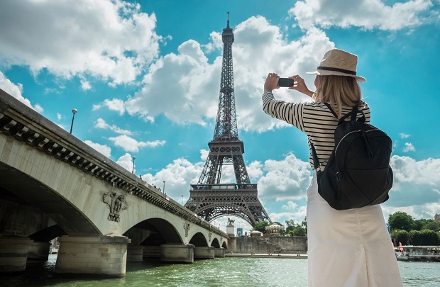 Th&aacute;p Eiffel