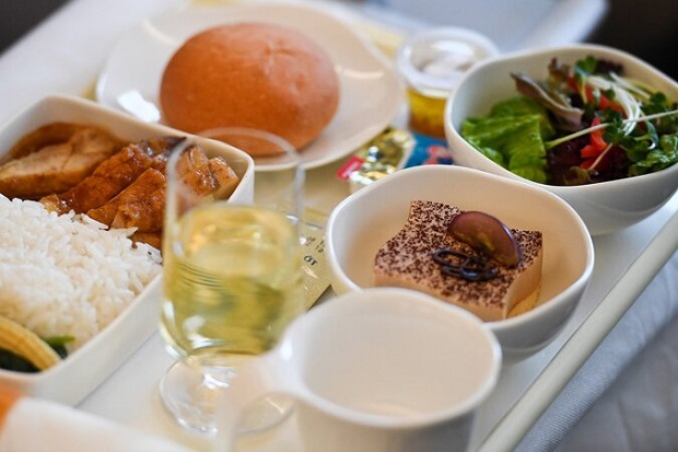 Suất ăn trên máy bay Vietnam Airlines