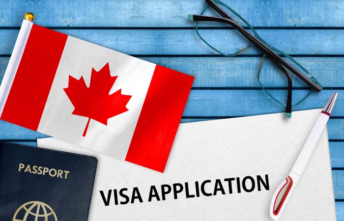 hồ sơ xin visa du học h&egrave; Canada