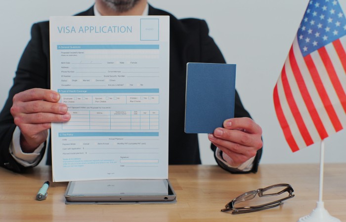 Hồ sơ xin visa du học h&egrave; Mỹ