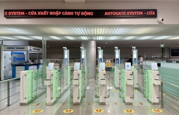 đăng k&yacute; xuất, nhập cảnh tự động