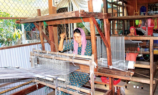 Làng nghề truyền thống