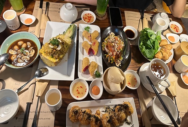 Nhà hàng Chay AN & Cafe chuyên phục vụ đồ chay