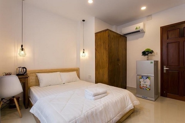 Khách sạn gần Nhà thờ Đức Bà - Vika Homestay Quận 1