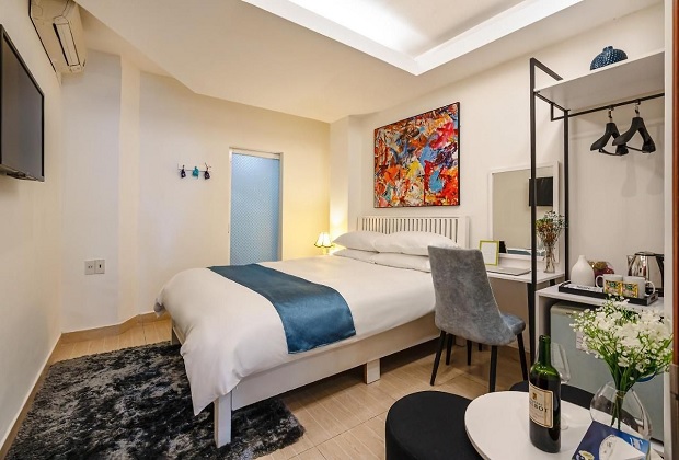 phòng nghỉ của Cabana Saigon có không gian tinh tế