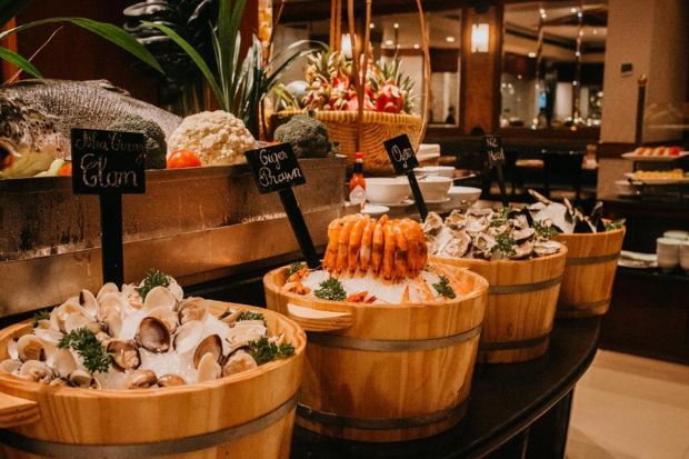 Khách sạn phục vụ sẵn các món ăn chuẩn 4 sao
