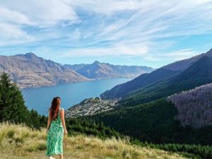 Vé máy bay đi Queenstown
