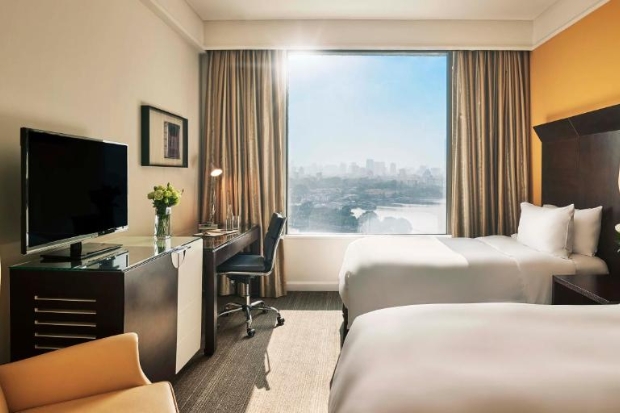 Khách sạn gần Hồ Hoàn Kiếm - phòng ngủ Pan Pacific