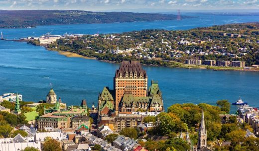 V&eacute; m&aacute;y bay đi Qu&eacute;bec
