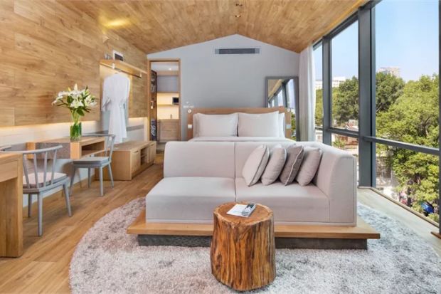 Phòng ngủ được thiết kế bằng gỗ