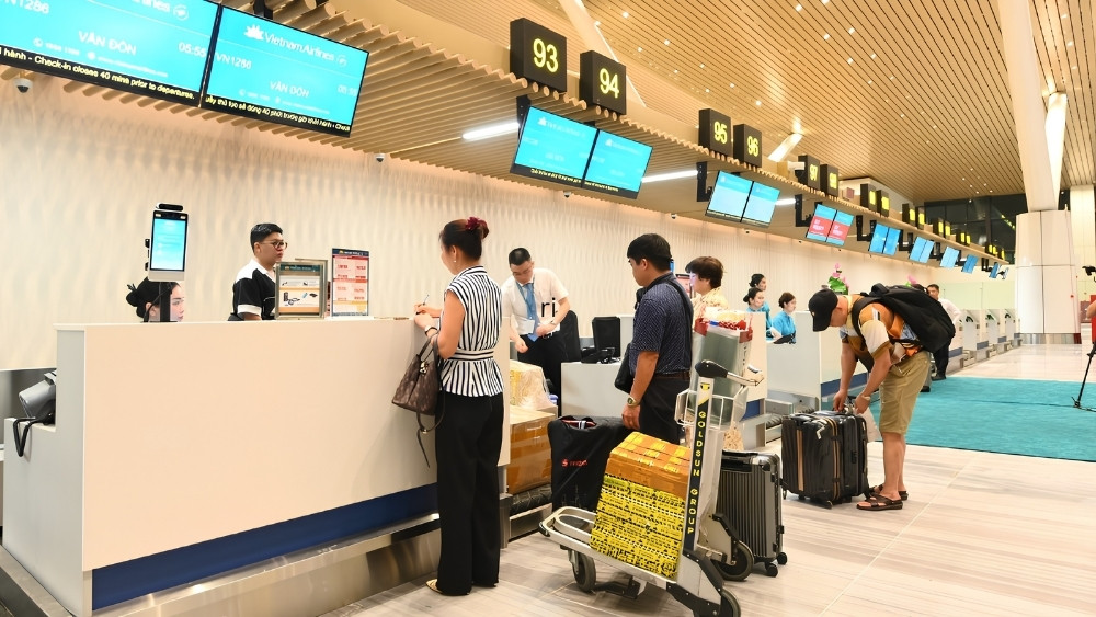 v&eacute; m&aacute;y bay từ S&agrave;i G&ograve;n đi Osaka