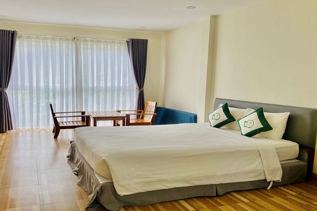 Phòng ngủ hướng vườn