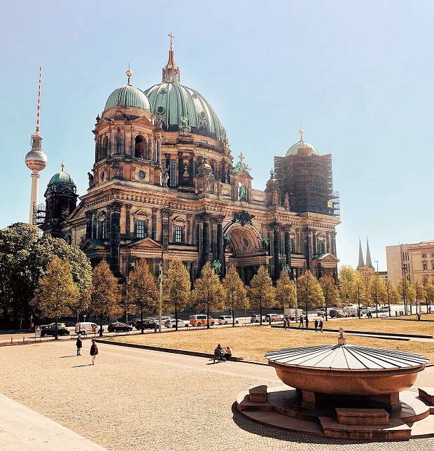 v&eacute; m&aacute;y bay đi Berlin