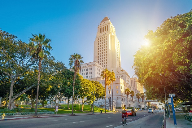 thời gian bay từ TpHCM đi Los Angeles