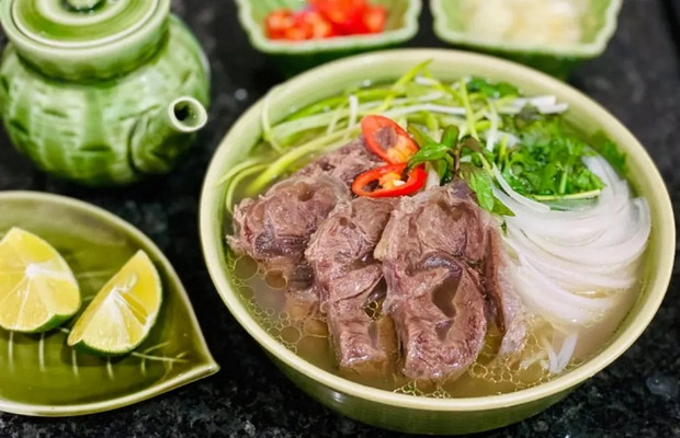 Phở truyền thống m&oacute;n ăn s&aacute;ng của người H&agrave; Nội