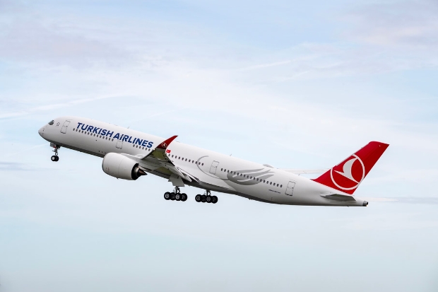Máy bay Turkish Airlines phục vụ chuyến bay từ Hà Nội đi Raleigh-Durham