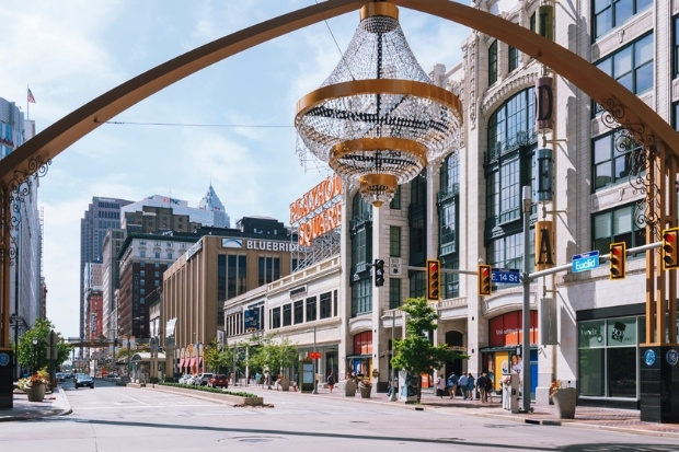 Khám phá Playhouse Square trong chuyến đi từ TP Hồ Chí Minh cùng Vietnam Booking