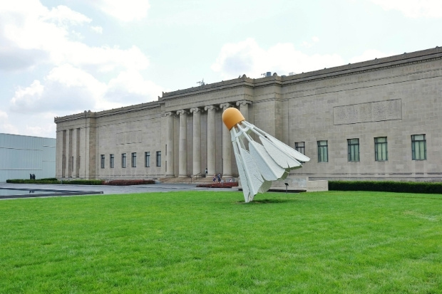 Nelson Atkins Museum kh&ocirc;ng gian nghệ thuật độc đ&aacute;o h&ograve;a quyện 