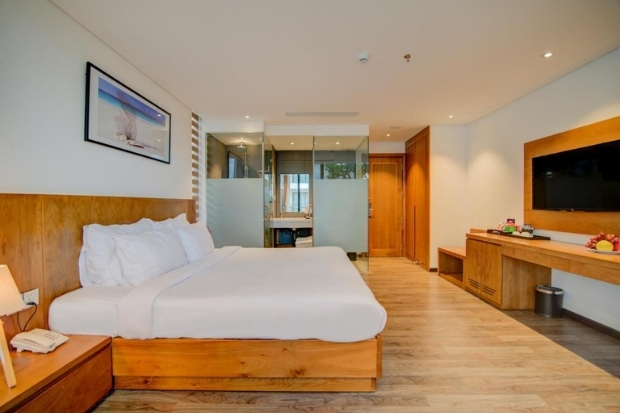 Khách sạn Đà Nẵng gần cầu Rồng thuận tiện di chuyển tham quan