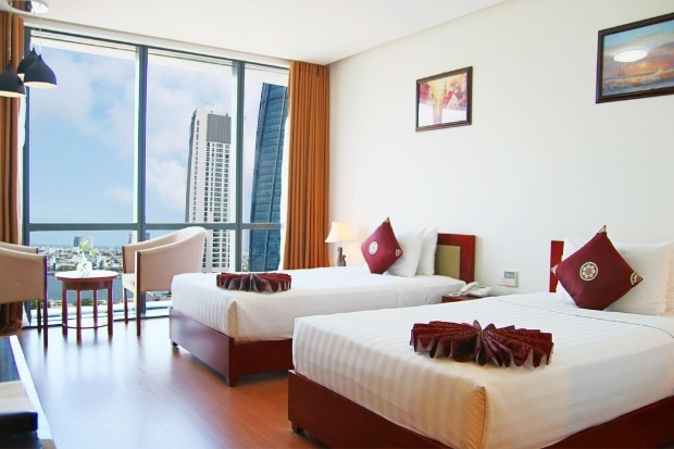 Da Nang Han River Hotel với tầm nhìn hướng sông Hàn phòng tiện nghi 