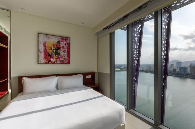 Wink Hotel Danang Riverside thiết kế hiện đại công nghệ tiện ích thông minh 