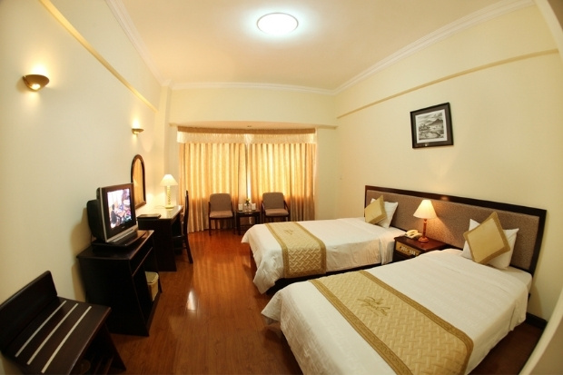 Bamboo Green Central Hotel tiện nghi gần Nhà thờ Con Gà trung tâm thành phố