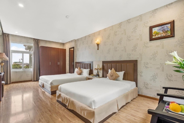 Eden Plaza Danang Hotel có vị trí thuận tiện gần sân bay phòng sạch sẽ