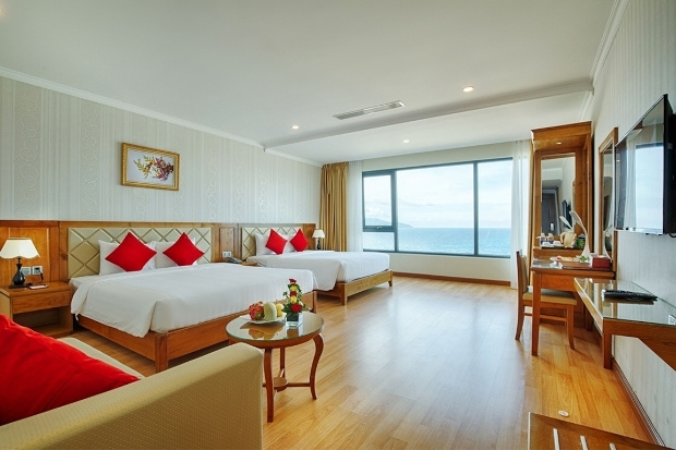Serene Airport Hotel Da Nang phòng nghỉ gọn gàng sạch sẽ nằm gần sân bay