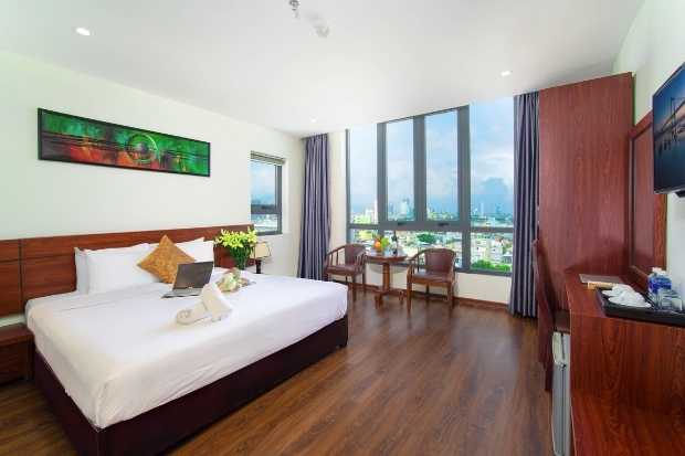 Khách sạn Quoc Cuong Center by Haviland nằm gần trung tâm thành phố