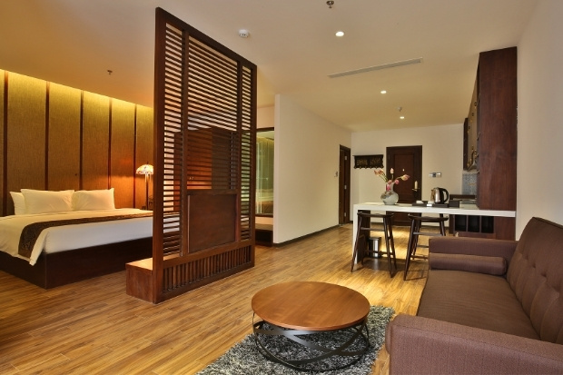 Dong Duong Hotel & Suites mang đến không gian gần gũi