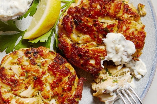 Bánh crab cake món ăn của Baltimore