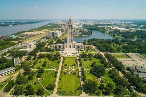 Louisiana State Capitol điểm đến nổi bật ở Baton Rouge