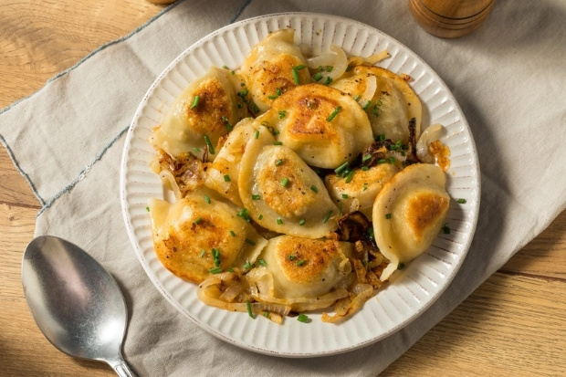 Bánh Pierogi nhân khoai tây và phô mai đặc sản của Pittsburgh