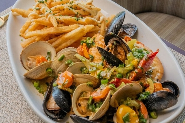 Thưởng thức hải sản tươi ngon khi đến West Palm Beach